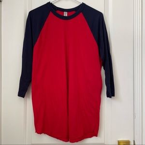 AMERICAN APPAREL | Red/Navy Baseball Tee